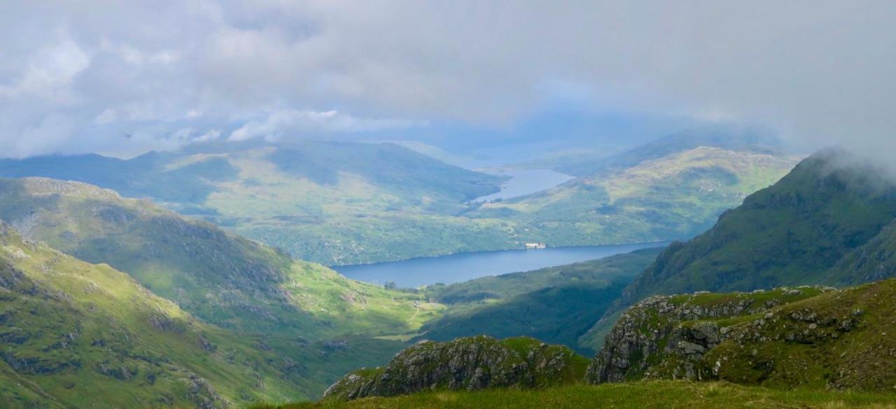Twostones Self Catering Cottage Arrochar Exterior foto